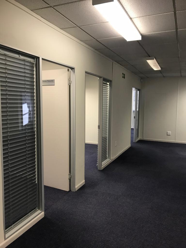 To Let commercial Property for Rent in Pinelands Western Cape